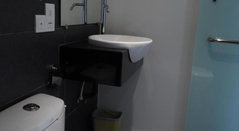 Mornington Hotel Medan Ipoh Zewnętrze zdjęcie